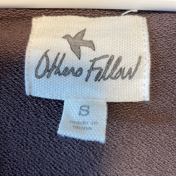 5/$25 Other follow size small jacket - Picture 4 of 5